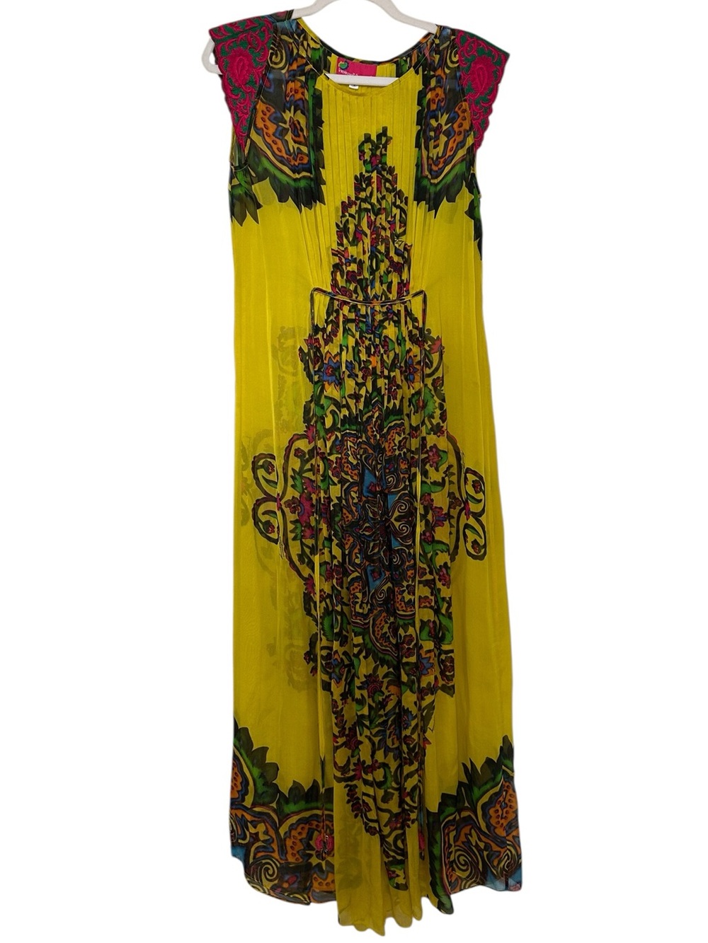 HEMANT & NANDITA Yellow Floral Print Maxi Dress with Pink Cap Sleeves - Picture 5 of 15